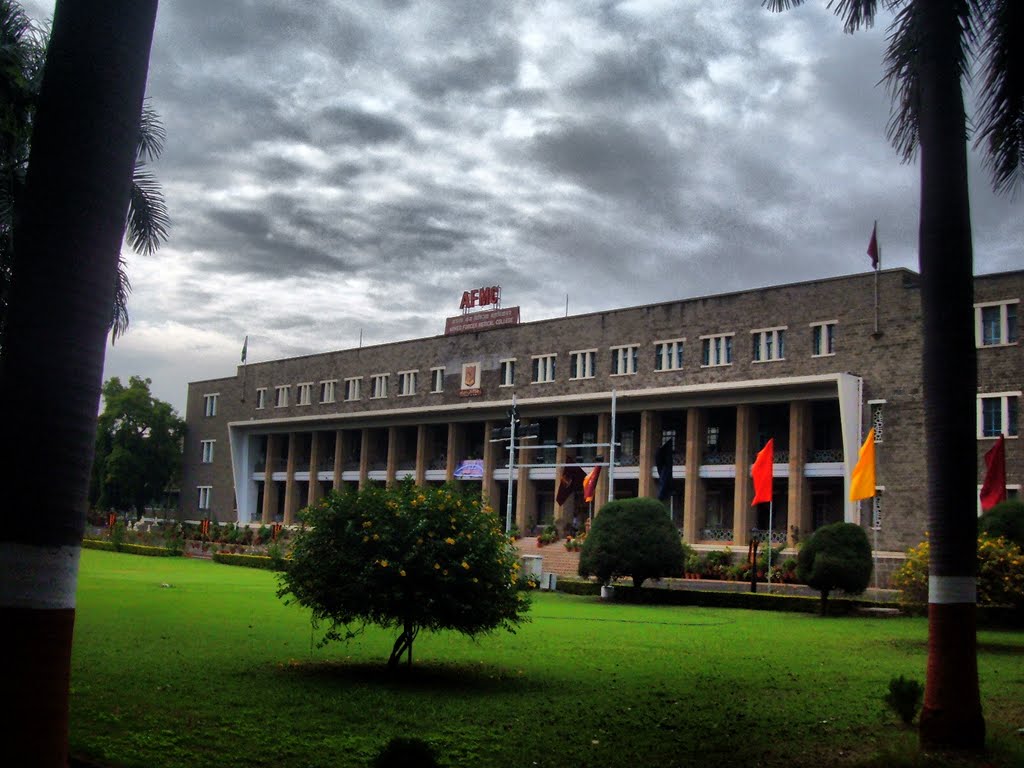 4. Armed Forces Medical College (AFMC), Pune