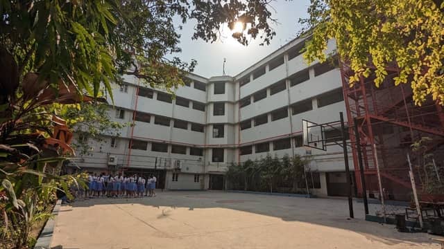 8. Ashok Hall Girls' Higher Secondary School