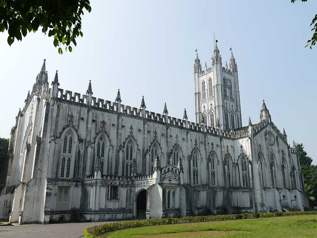 St. Paul’s Cathedral: A Glimpse into Gothic Architecture