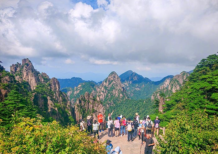 Top 10 Tourist Places in China