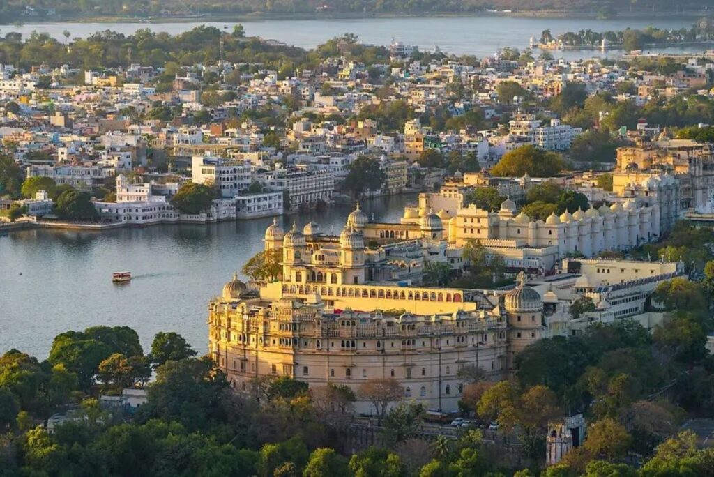 Top 10 Tourist Places in Rajasthan