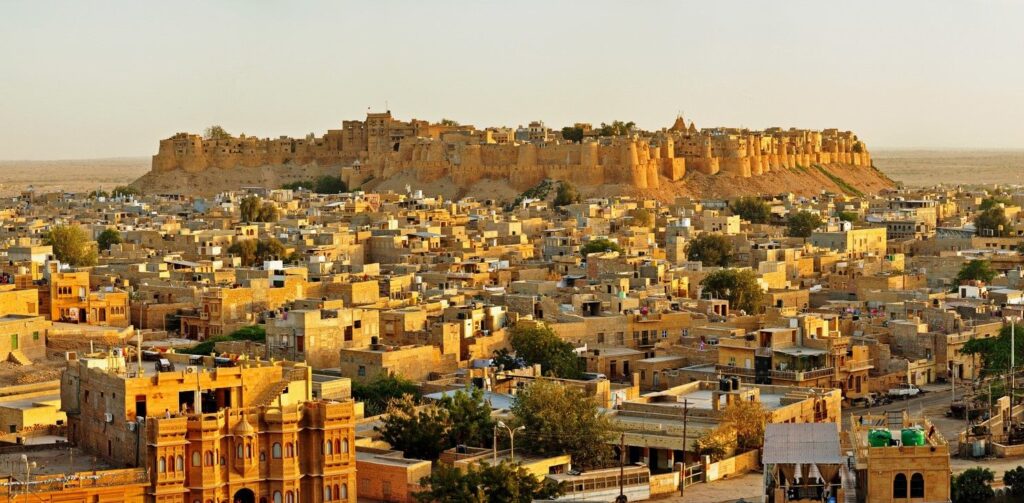 Top 10 Tourist Places in Rajasthan